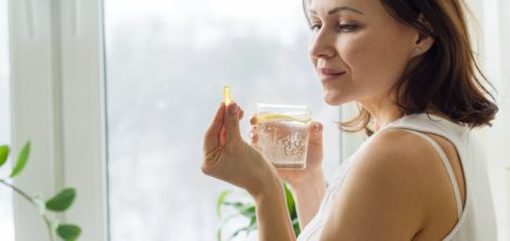 какие витамины лучше пить женщине после 40 лет