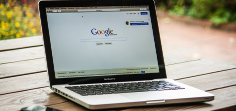 как найти человека в интернете