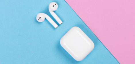 AirPods