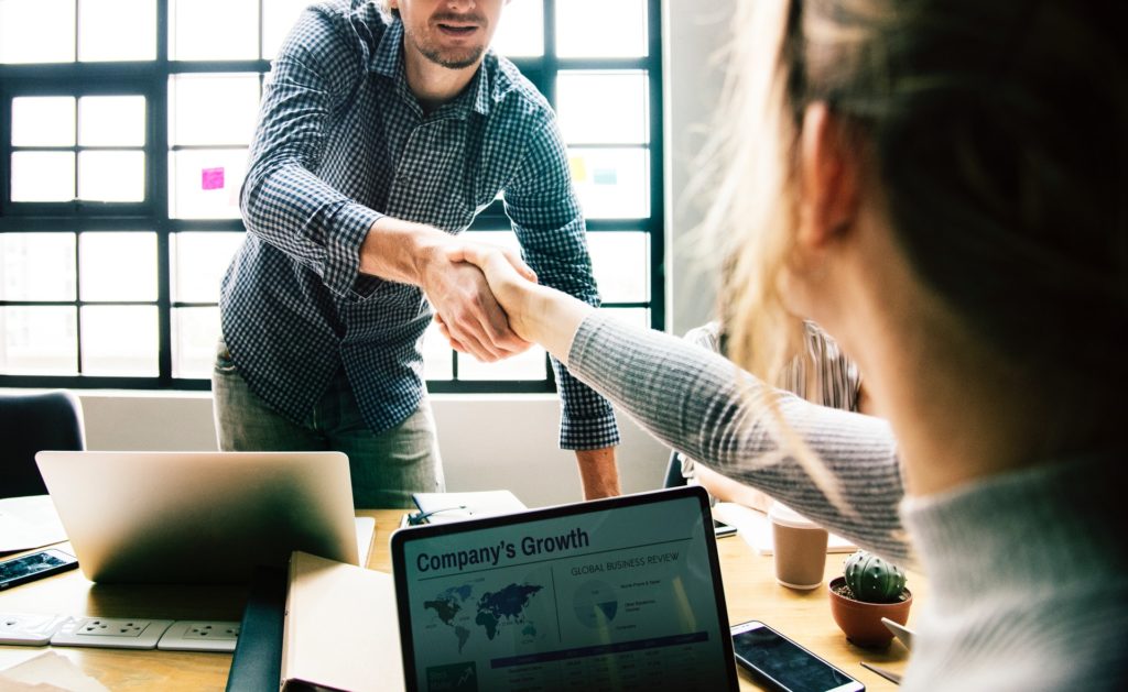 Как построить отношения на работе 