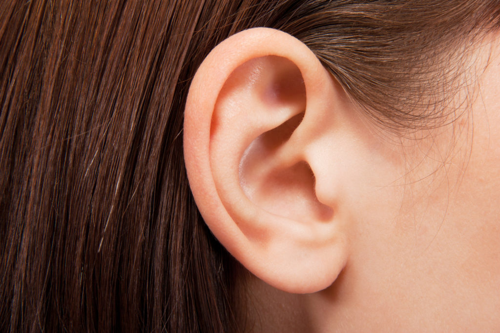 Как вылечить проблемы с ухом